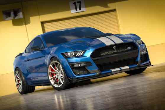 Shelby GT500KR is 900 horsepower of American muscle Shelby GT500KR is 900 horsepower of American muscle image