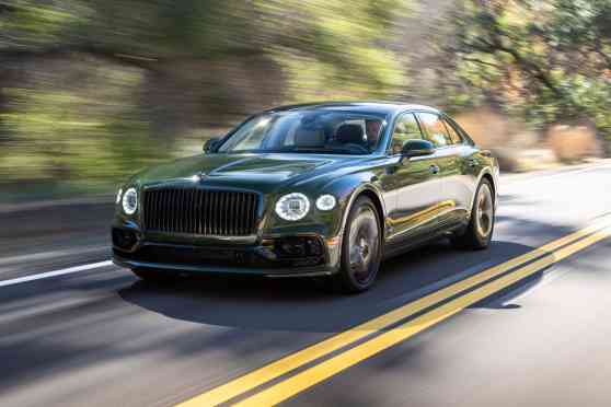Bentley promises 5 new EVs by 2030 Bentley promises 5 new EVs by 2030 image