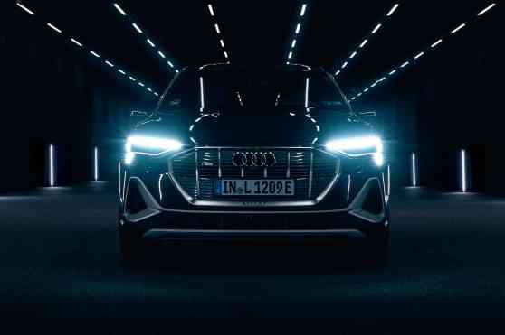 US updates old regs to allow adaptive headlights US updates old regs to allow adaptive headlights image