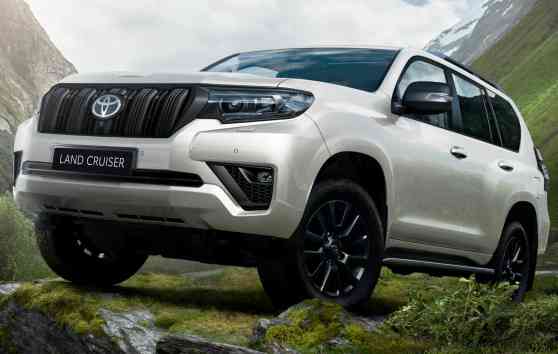 Toyota trades chrome for matte black in special edition LC Prado Toyota trades chrome for matte black in special edition LC Prado image