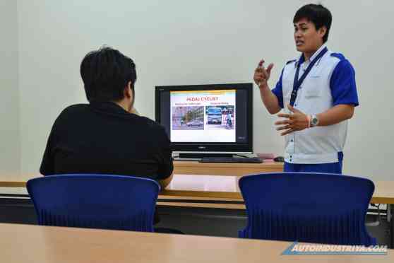 LTO offers free theoretical driving course for student drivers LTO offers free theoretical driving course for student drivers image