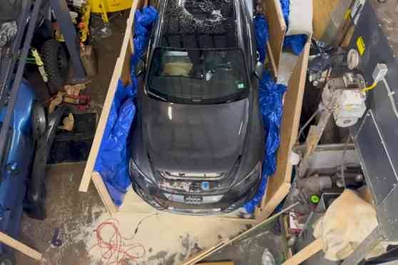 WATCH: YouTuber tried using rice to revive flooded EV WATCH: YouTuber tried using rice to revive flooded EV image