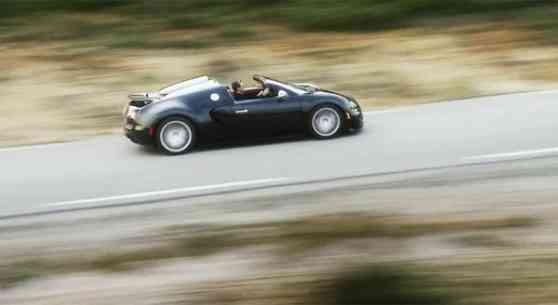 Bugatti releases a video of the Veyron Grand Sport Vitesse Bugatti releases a video of the Veyron Grand Sport Vitesse image