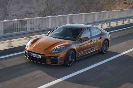 All-new 2024 Porsche Panamera has up to 930 Nm of torque All-new 2024 Porsche Panamera has up to 930 Nm of torque image