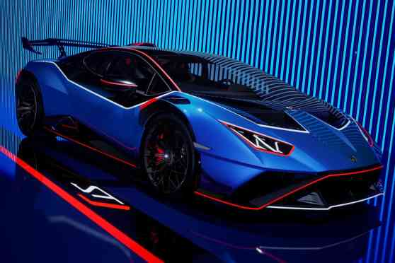 2024 Huracan STJ is Lamborghini's special send-off to V10 supercar 2024 Huracan STJ is Lamborghini's special send-off to V10 supercar image