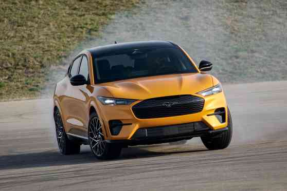 Ford PH will finally go electrified in 2025 Ford PH will finally go electrified in 2025 image