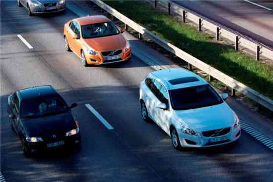 Volvo developing safety systems for the modern driver Volvo developing safety systems for the modern driver image