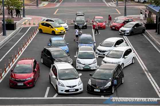 TrueFitCrew PH: Car cameraderie Fitspiration TrueFitCrew PH: Car cameraderie Fitspiration image