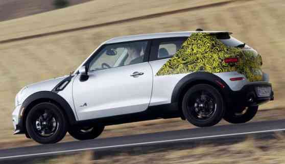 2013 MINI Paceman previewed through Facebook 2013 MINI Paceman previewed through Facebook image