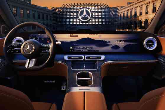 2026 Mercedes-Benz GLC EV to debut the mother of all screens 2026 Mercedes-Benz GLC EV to debut the mother of all screens image