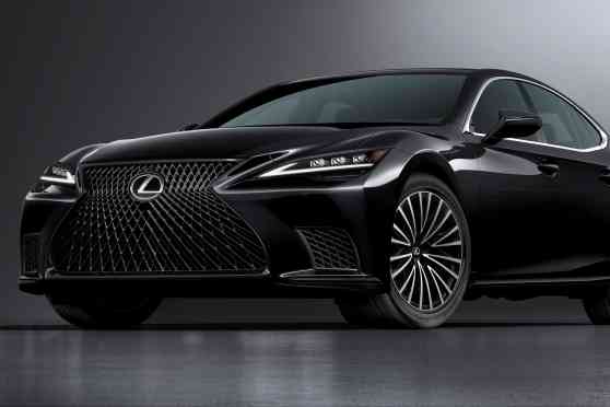 2026 LS 500 AWD Heritage Edition going out with a bang (in the US) 2026 LS 500 AWD Heritage Edition going out with a bang (in the US) image