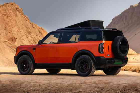 Ford rolls out an electric Bronco with tilting roof for camping Ford rolls out an electric Bronco with tilting roof for camping image