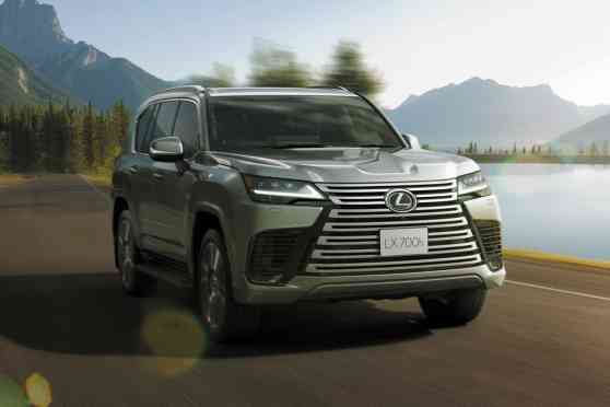 Lexus sold more than 882,200 vehicles globally in 2025 Lexus sold more than 882,200 vehicles globally in 2025 image