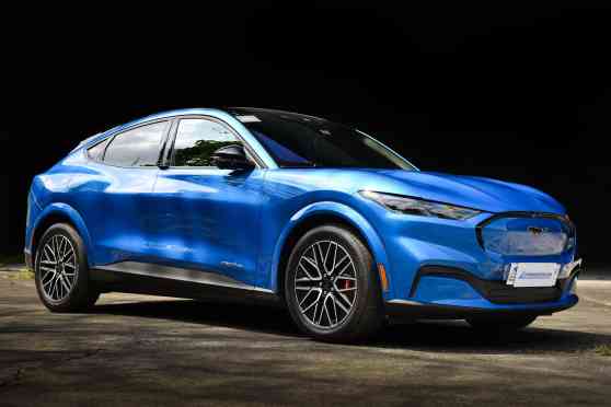 2026 Ford Mustang Mach-E Premium AWD BEV 2026 Ford Mustang Mach-E Premium AWD BEV image