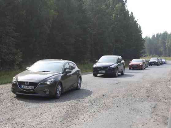 Mazda3s complete the Mazda Route3 challenge Mazda3s complete the Mazda Route3 challenge image