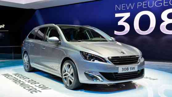 Geneva 2014: Peugeot 308 SW makes world debut Geneva 2014: Peugeot 308 SW makes world debut image