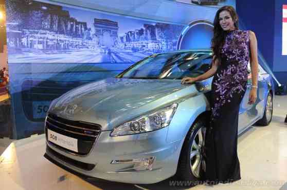 PIMS 2014: Peugeot previews future with 508 HYbrid4 diesel-hybrid PIMS 2014: Peugeot previews future with 508 HYbrid4 diesel-hybrid image