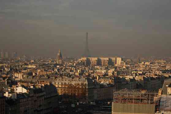 Guide to Christmastime Driving in Paris - Part 1 Guide to Christmastime Driving in Paris - Part 1 image