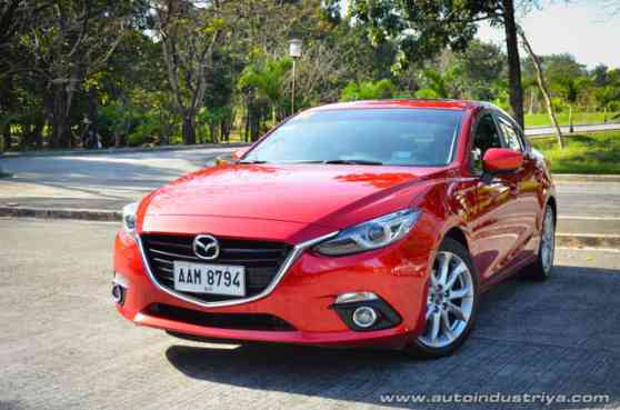 2015 Mazda3 2.0R SkyActiv-G 4-door 2015 Mazda3 2.0R SkyActiv-G 4-door image