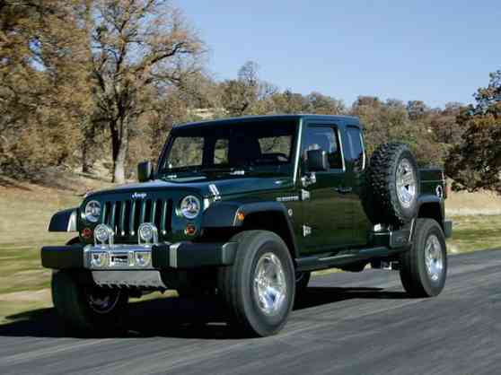 Report: Jeep Wrangler-based pickup under development Report: Jeep Wrangler-based pickup under development image