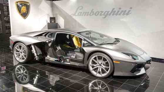 Lamborghini opens Advanced Composite Structures Laboratory Lamborghini opens Advanced Composite Structures Laboratory image