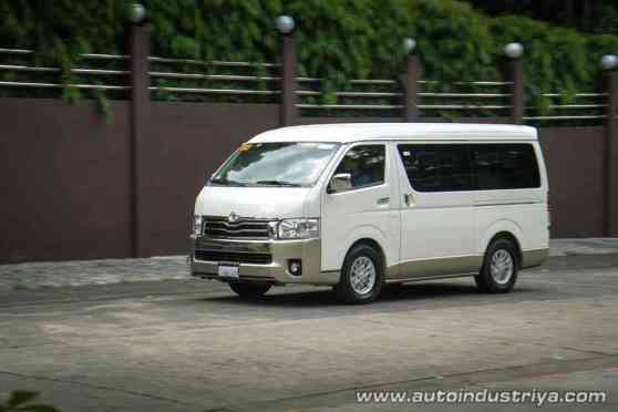 2016 Toyota Hiace Super Grandia 2016 Toyota Hiace Super Grandia image
