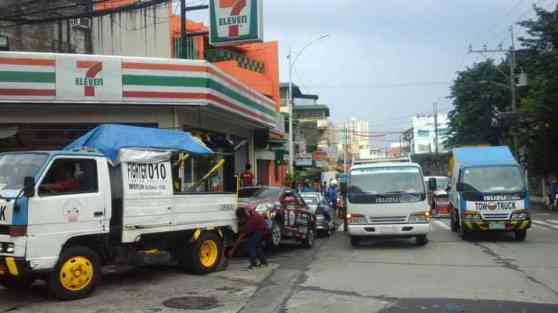 MMDA: Impounded vehicles now on the way to Tarlac MMDA: Impounded vehicles now on the way to Tarlac image