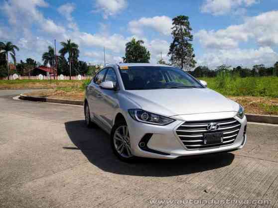 2016 Hyundai Elantra 1.6 GL AT 2016 Hyundai Elantra 1.6 GL AT image