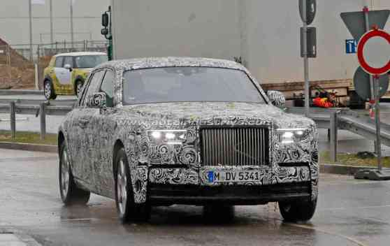 Spied: 2018 Rolls-Royce Phantom sheds more cover Spied: 2018 Rolls-Royce Phantom sheds more cover image