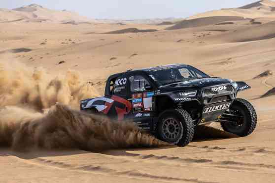 Dakar Rally 2024: This is the V6 twin turbo Toyota Hilux EVO Dakar Rally 2024: This is the V6 twin turbo Toyota Hilux EVO image