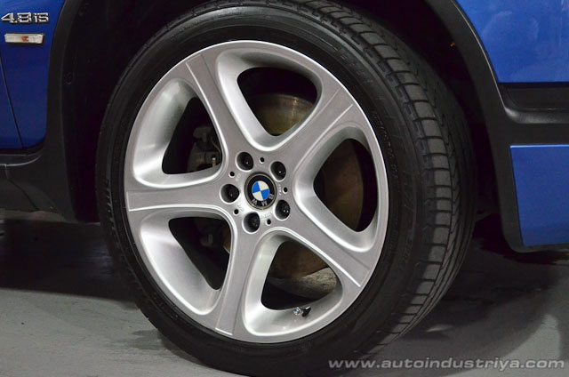 Clean and shiny wheels