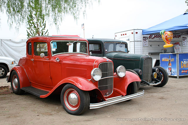 Old school drag cars