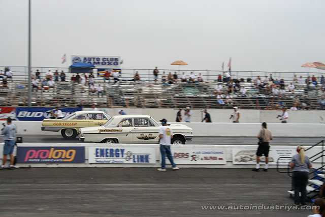 US drag strip action