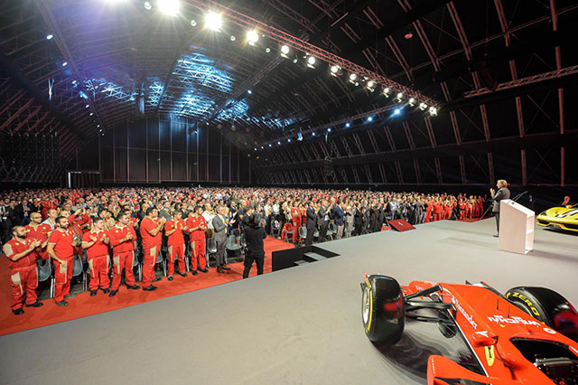 The 2000 attendees