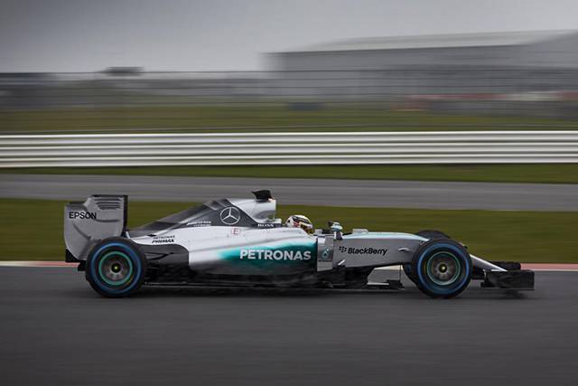 The side profile of the Mercedes F1 W06 Hybrid
