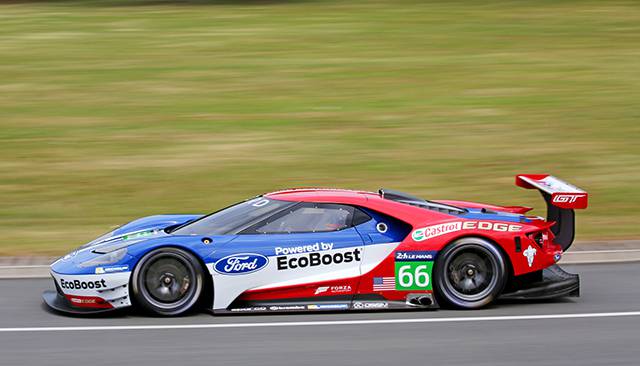 Ford GT race car side