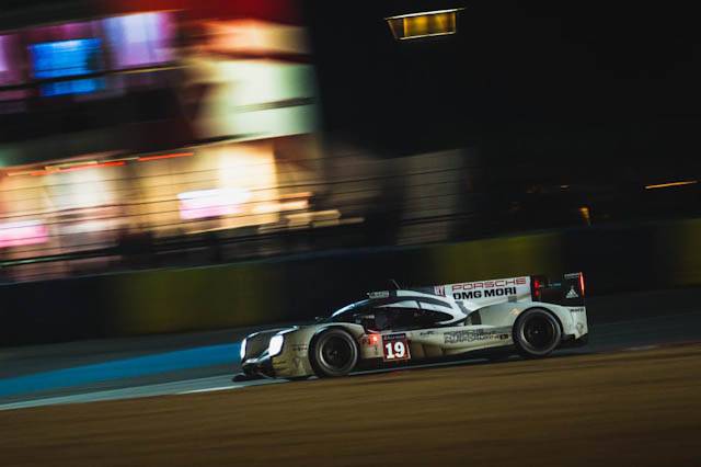 Le Mans Porsche night