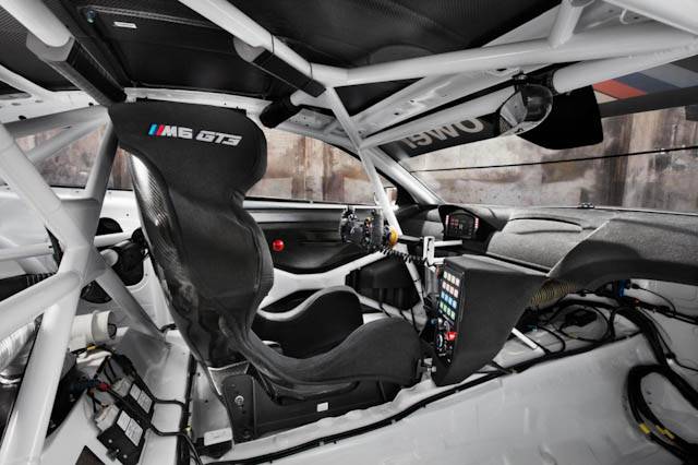 BMW M6 GT3 interior