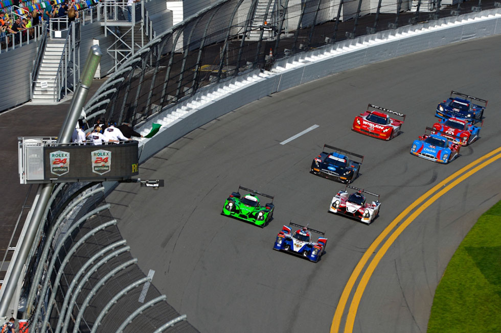 2016 24 Hours of Daytona flag-off