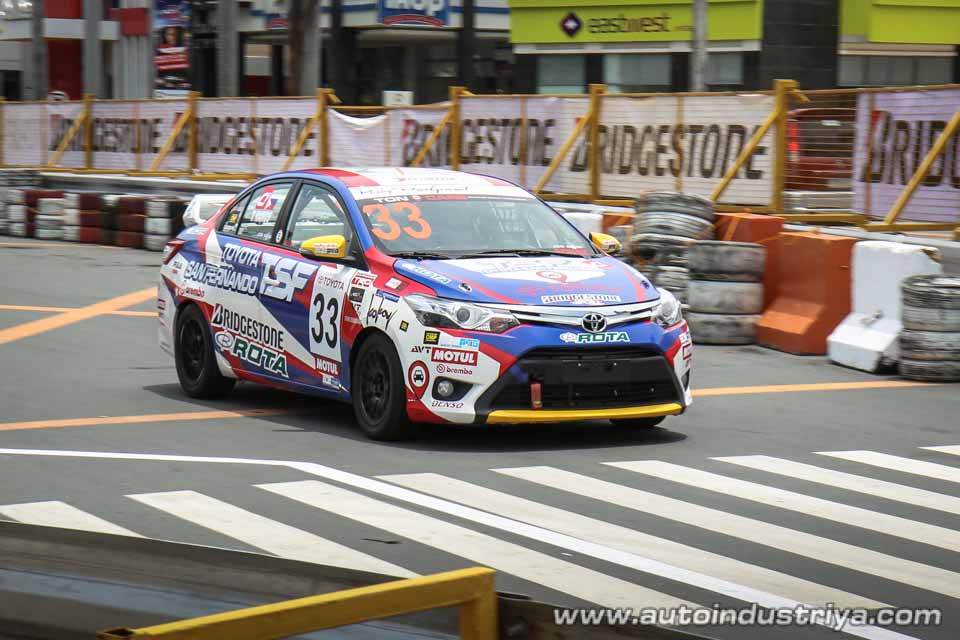 Ton Ramos jumps four places in first heat