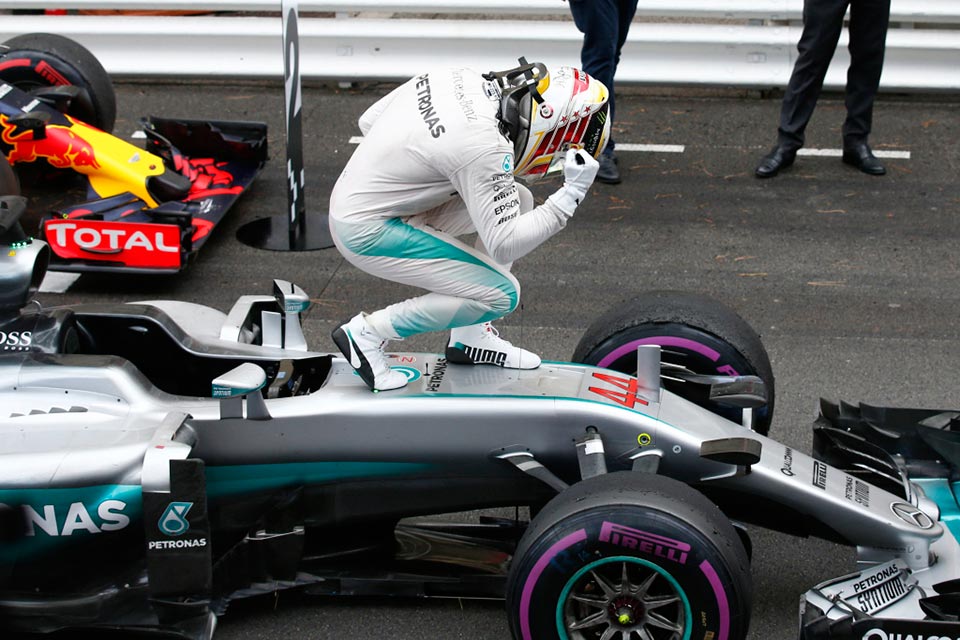 Lewis Hamilton victorious at the 2016 Monaco GP
