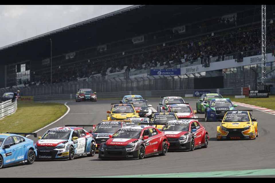 Start of WTCC Race of Germany