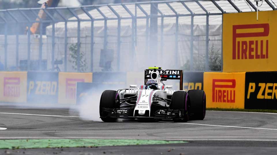 Bottas pushes hard to keep third