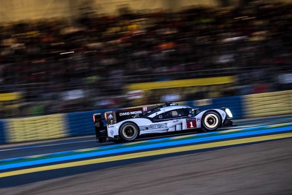 Porsche locks out front row in 2016 Le Mans