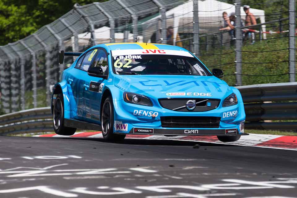 WTCC 2017: Volvo sweeps Race of Germany with back to back wins