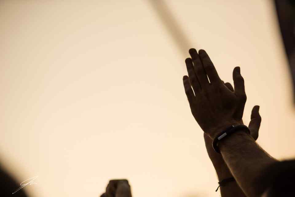 Racing for the Shot: The Life of a Motorsport Photographer (1 of 3)