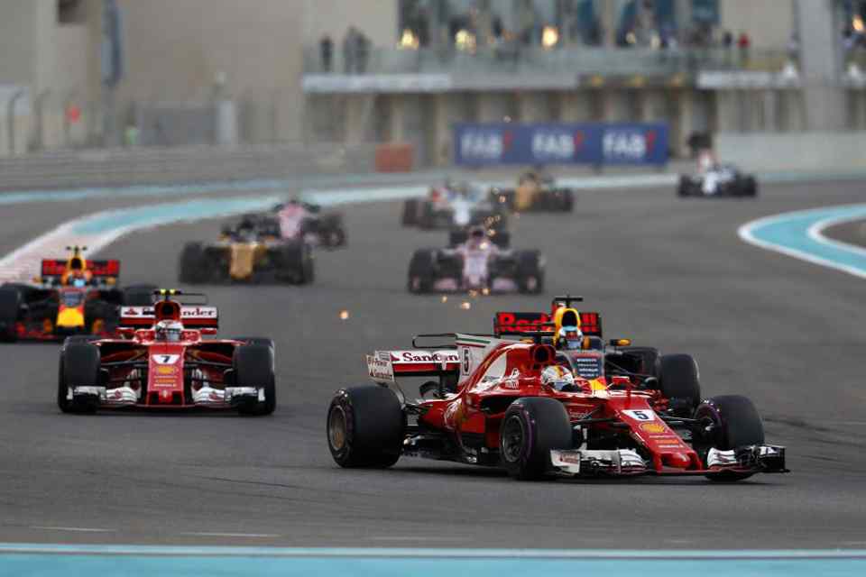 Bottas leads Mercedes 1-2 in 2017 Abu Dhabi Grand Prix