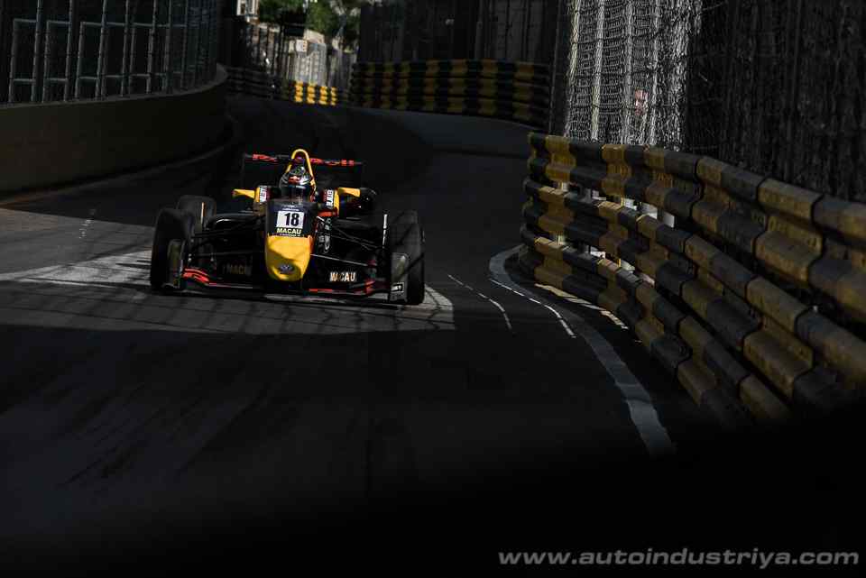 F3: Ticktum takes dramatic win in 2017 Macau Grand Prix