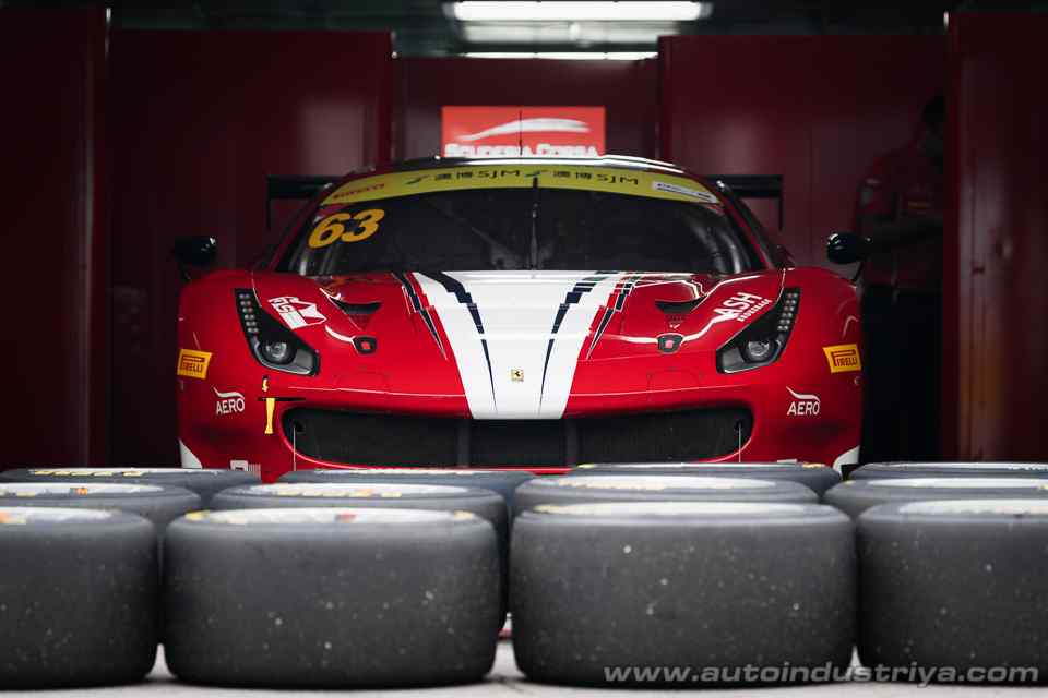 Mortara wins crazy Macau GT Cup