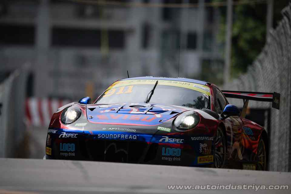 Mortara wins action-packed 2017 Macau GT World Cup